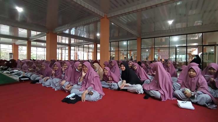 Jenjang Pendidikan Pondok Pesantren Al Maahira Malang