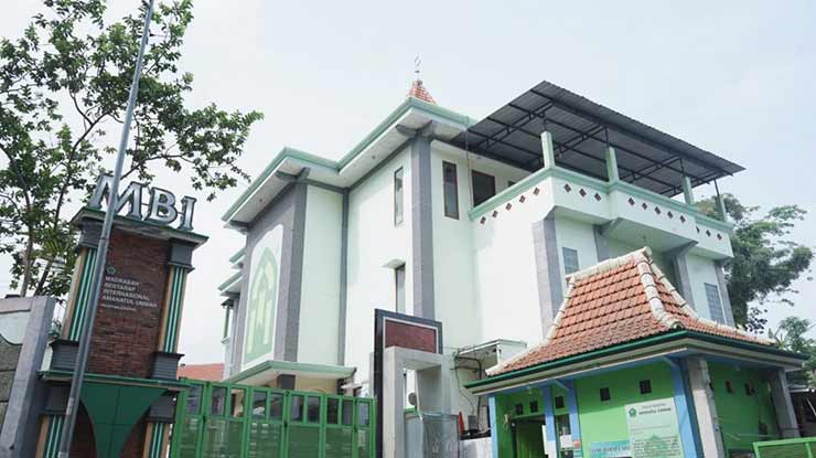 Seputar Pondok Pesantren Amanatul Ummah Pacet