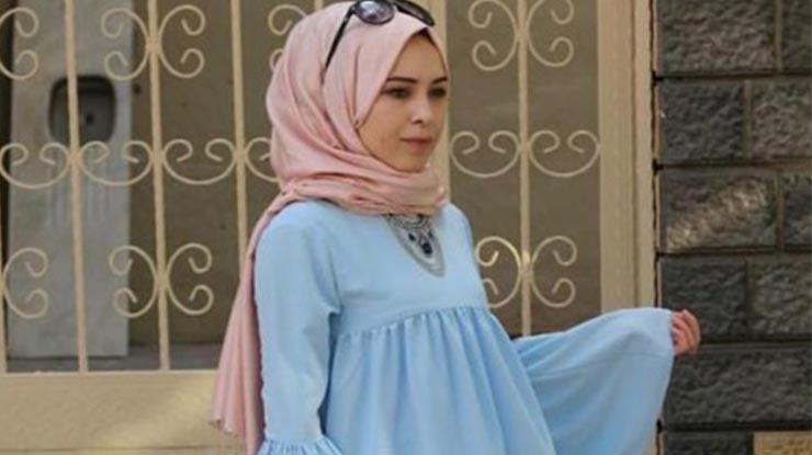 Baju Biru Langit Jilbab Baby Pink