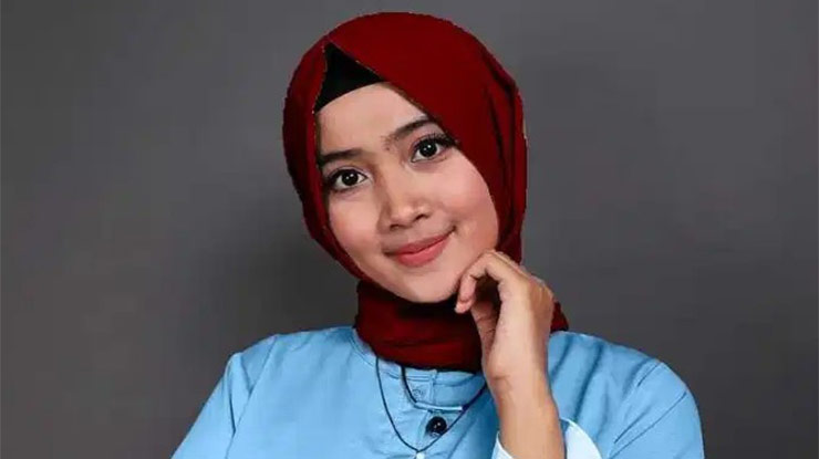 Jilbab Warna Merah Maroon