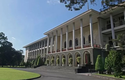 Syarat Pendaftaran Pascasarjana UGM