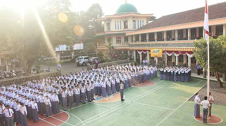 Program Pendidikan SMA Pesat Bogor